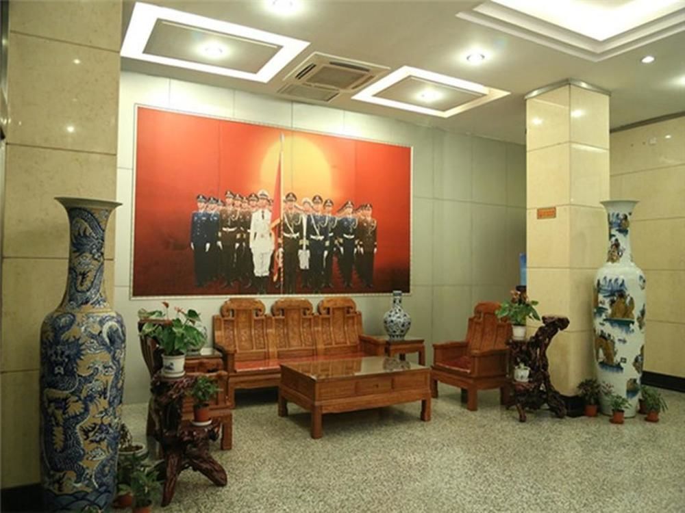 Tianjin Jingjin Hotel Екстериор снимка