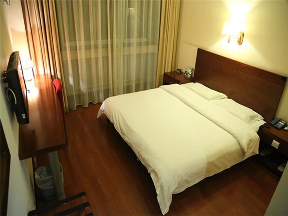 Tianjin Jingjin Hotel Екстериор снимка