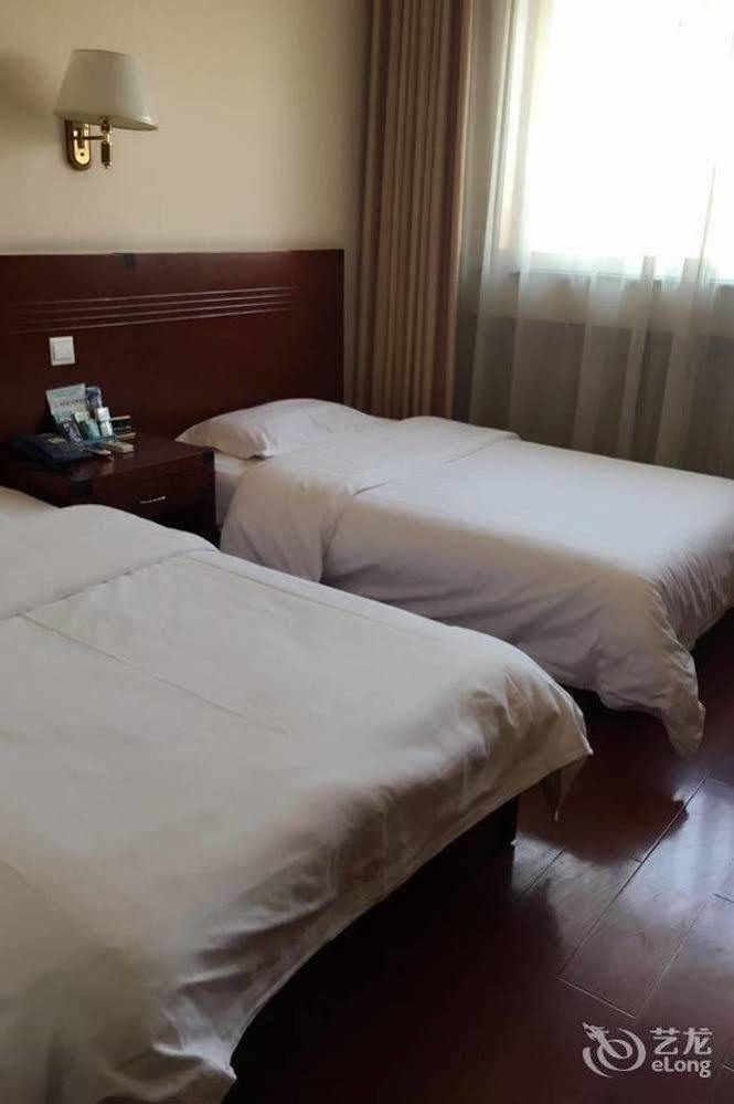 Tianjin Jingjin Hotel Екстериор снимка